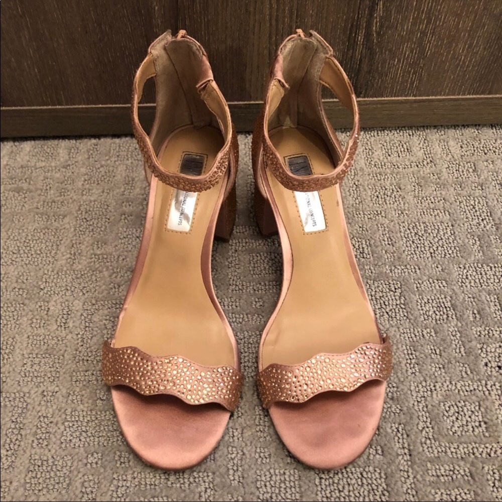 I.N.C. Women's Sparkly Scallop Chunky Heel Sandals